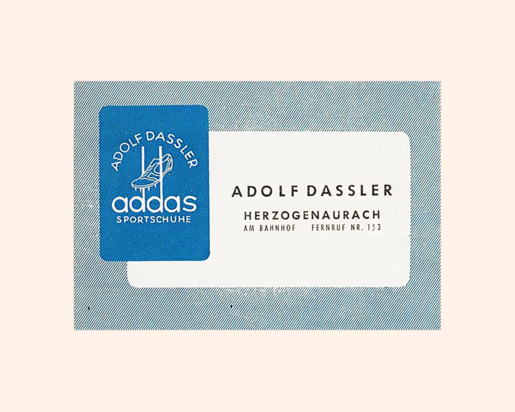 Logo adidas sur carte de visite